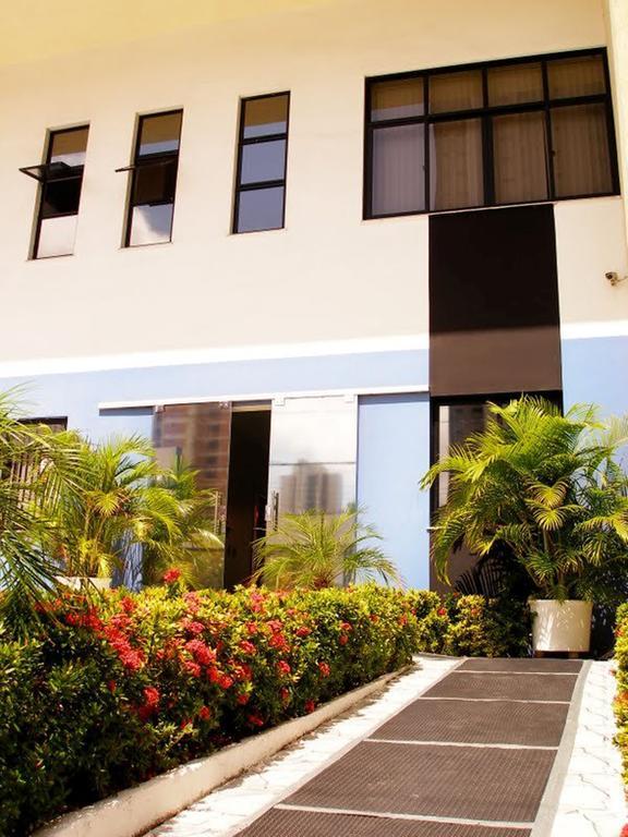 Poyares Hotel