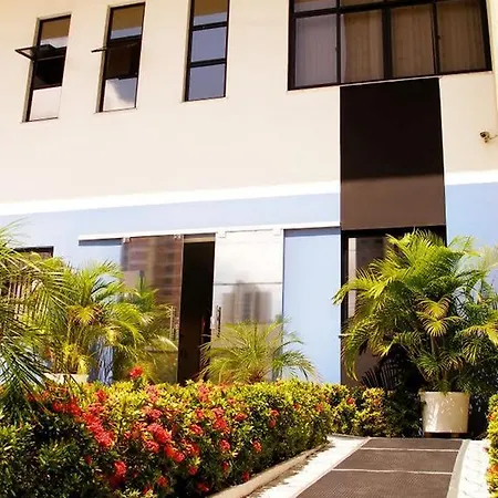 Poyares Hotel
