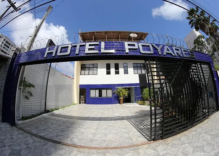 Hotel Poyares