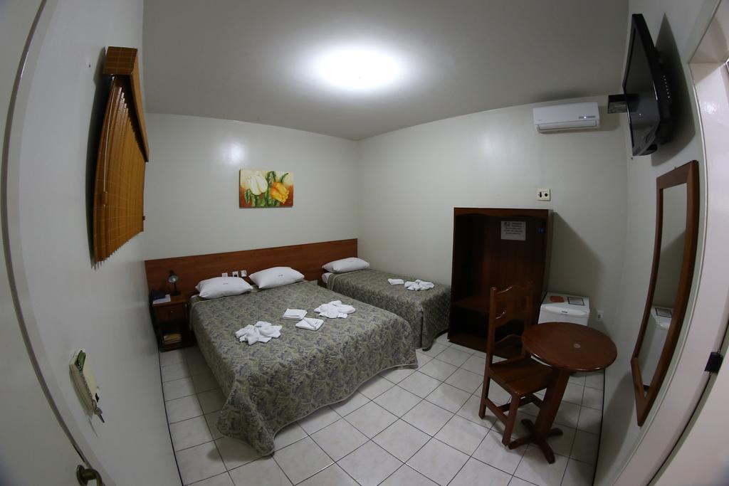 Poyares Hotel 3*