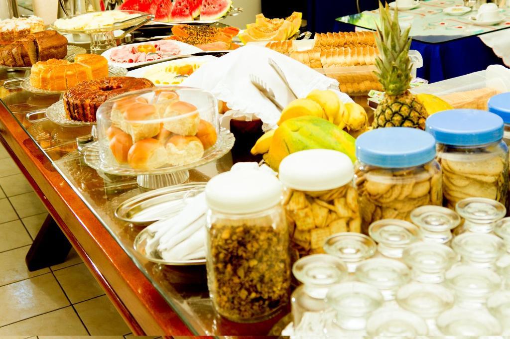 Poyares Hotel 3*