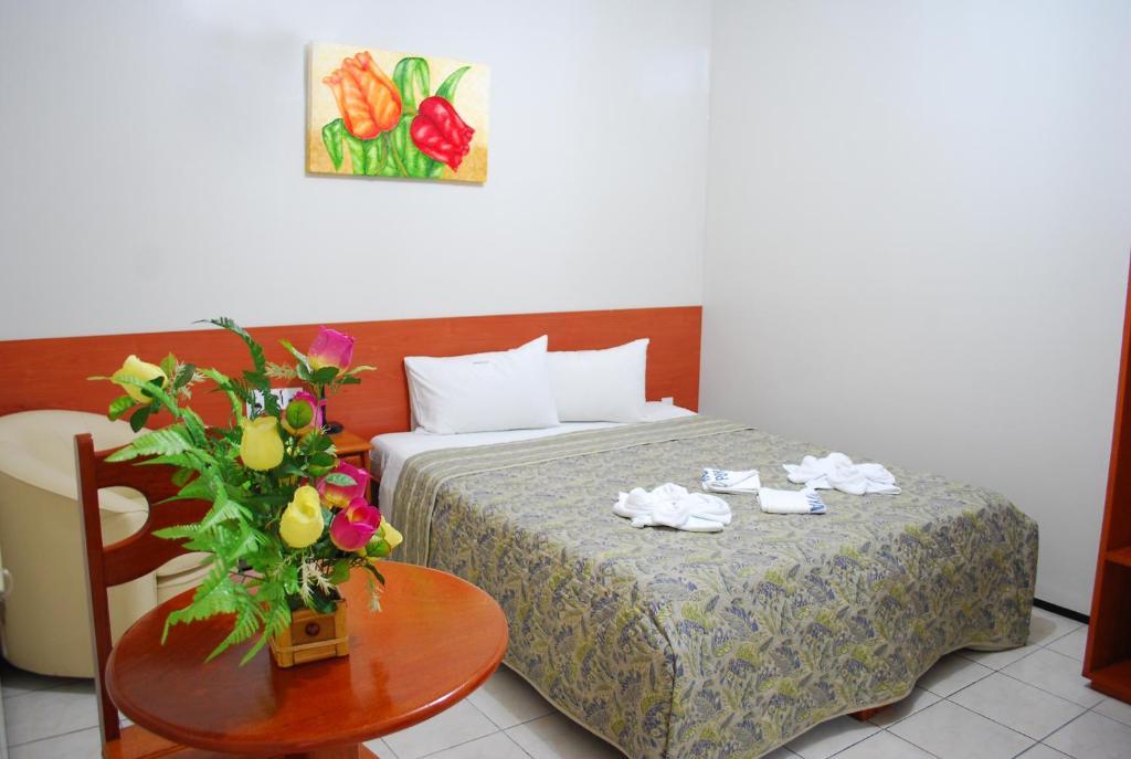 Poyares Hotel